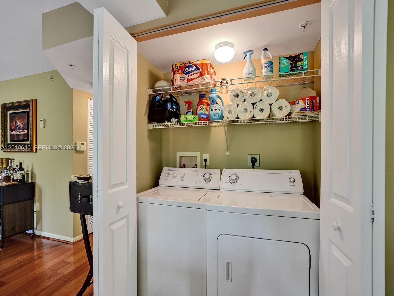 Ver detalles 206 2 / 2 1147 sq. ft. $ 2026-05-15 0 foto