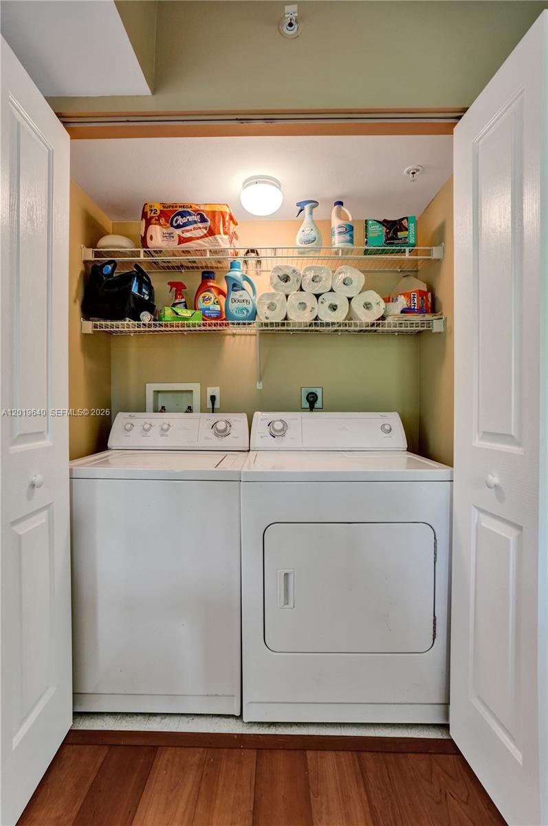 Ver detalles 206 2 / 2 1147 sq. ft. $ 2026-05-15 0 foto