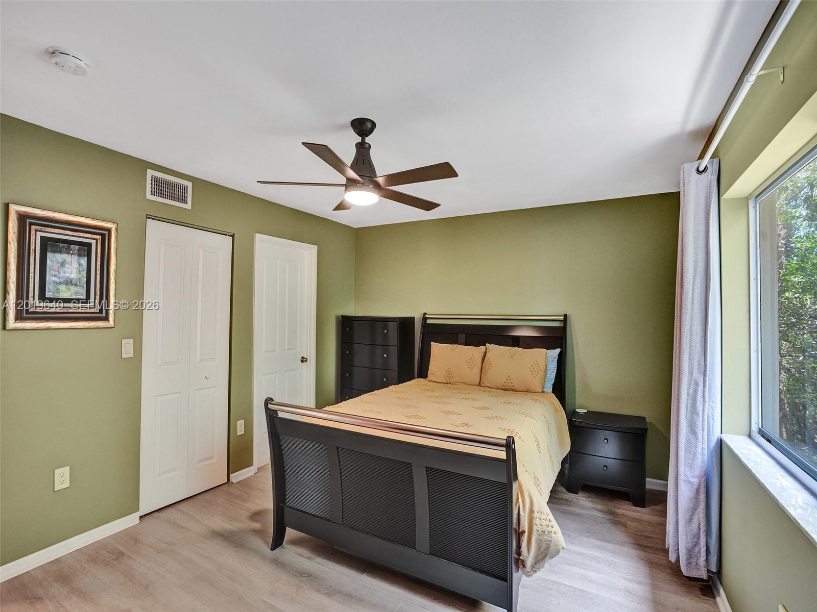 Ver detalles 206 2 / 2 1147 sq. ft. $ 2026-05-15 0 foto