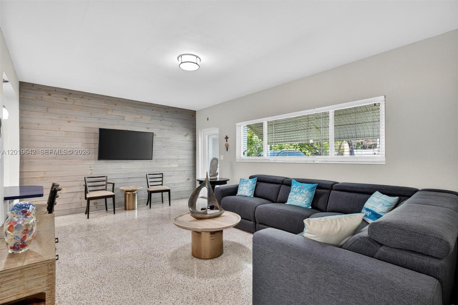Ver detalles / sq. ft. $ 2026-05-18 0 foto
