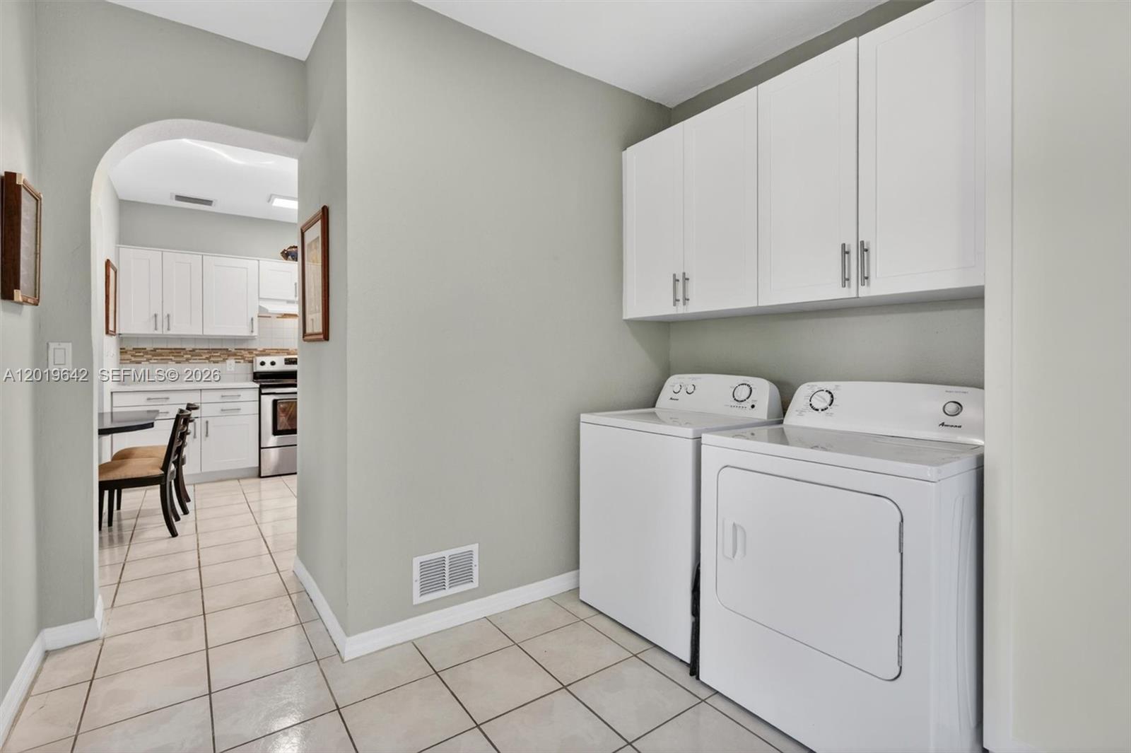 Ver detalles / sq. ft. $ 2026-05-18 0 foto