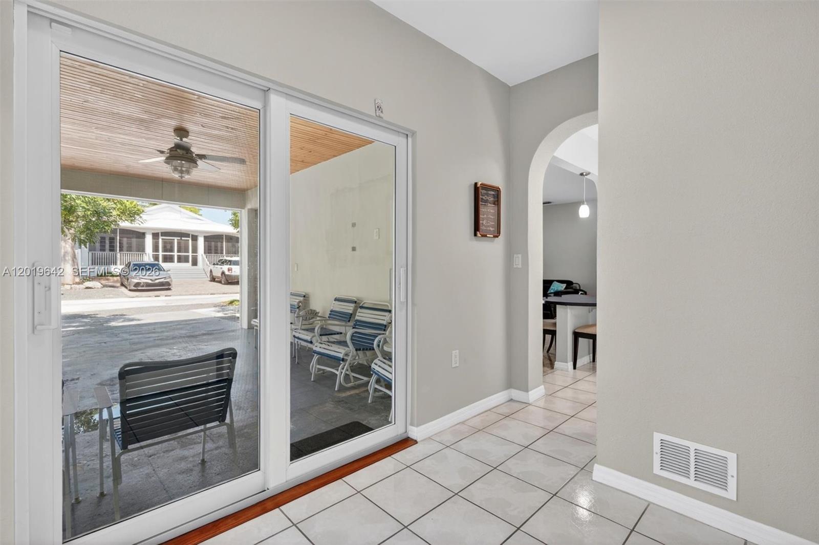 Ver detalles / sq. ft. $ 2026-05-18 0 foto