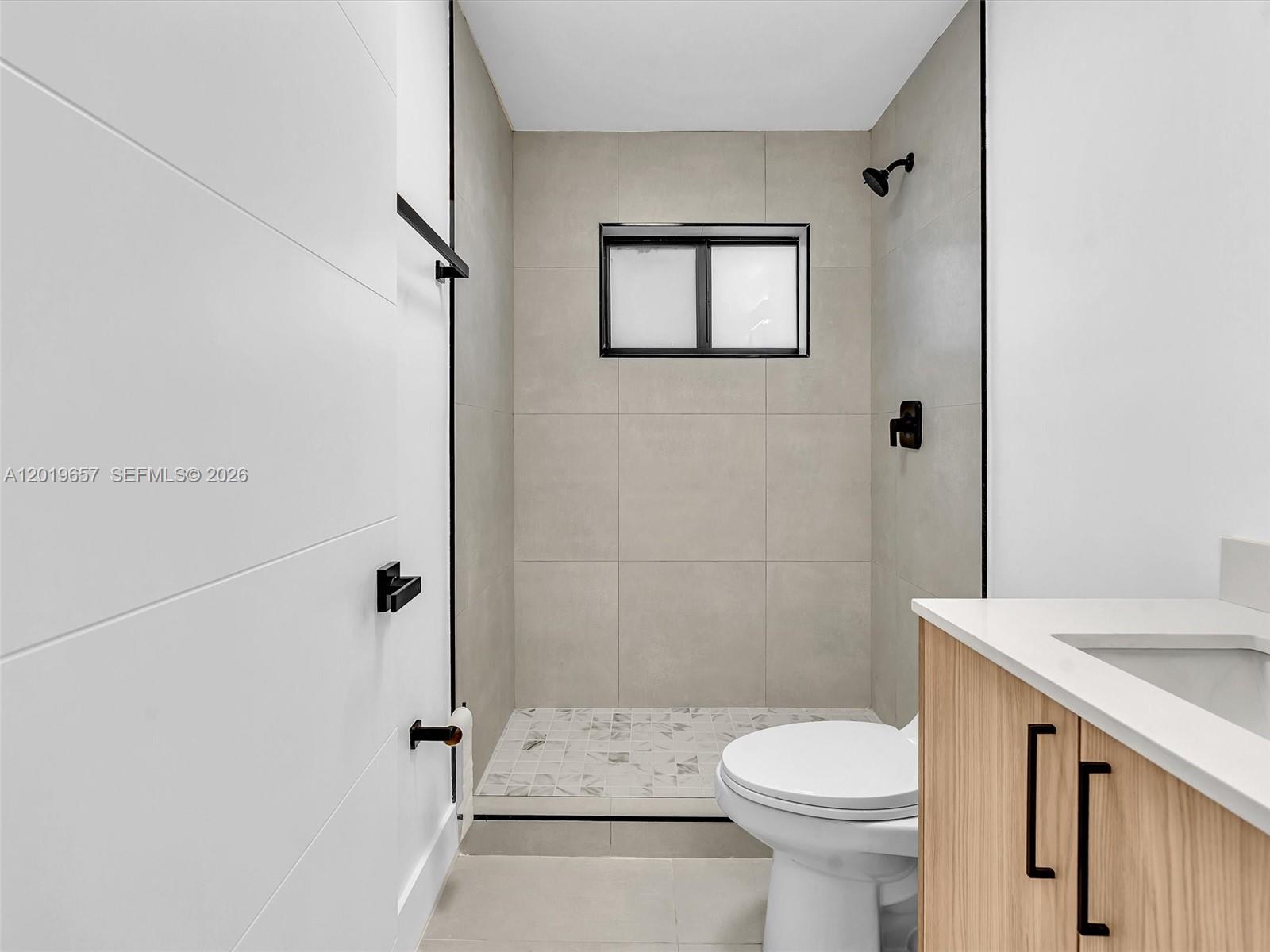 See details / 2032 sq. ft. $ 2026-05-15 0 Photo