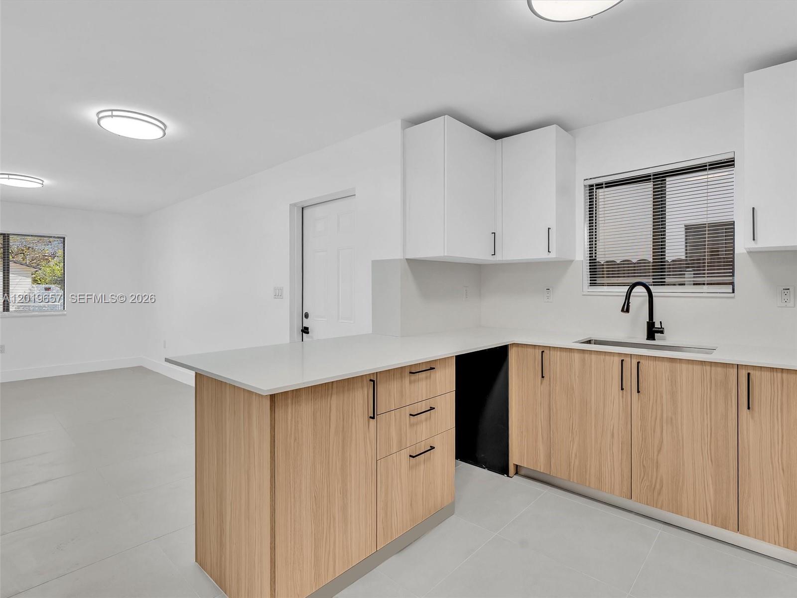 See details / 2032 sq. ft. $ 2026-05-15 0 Photo