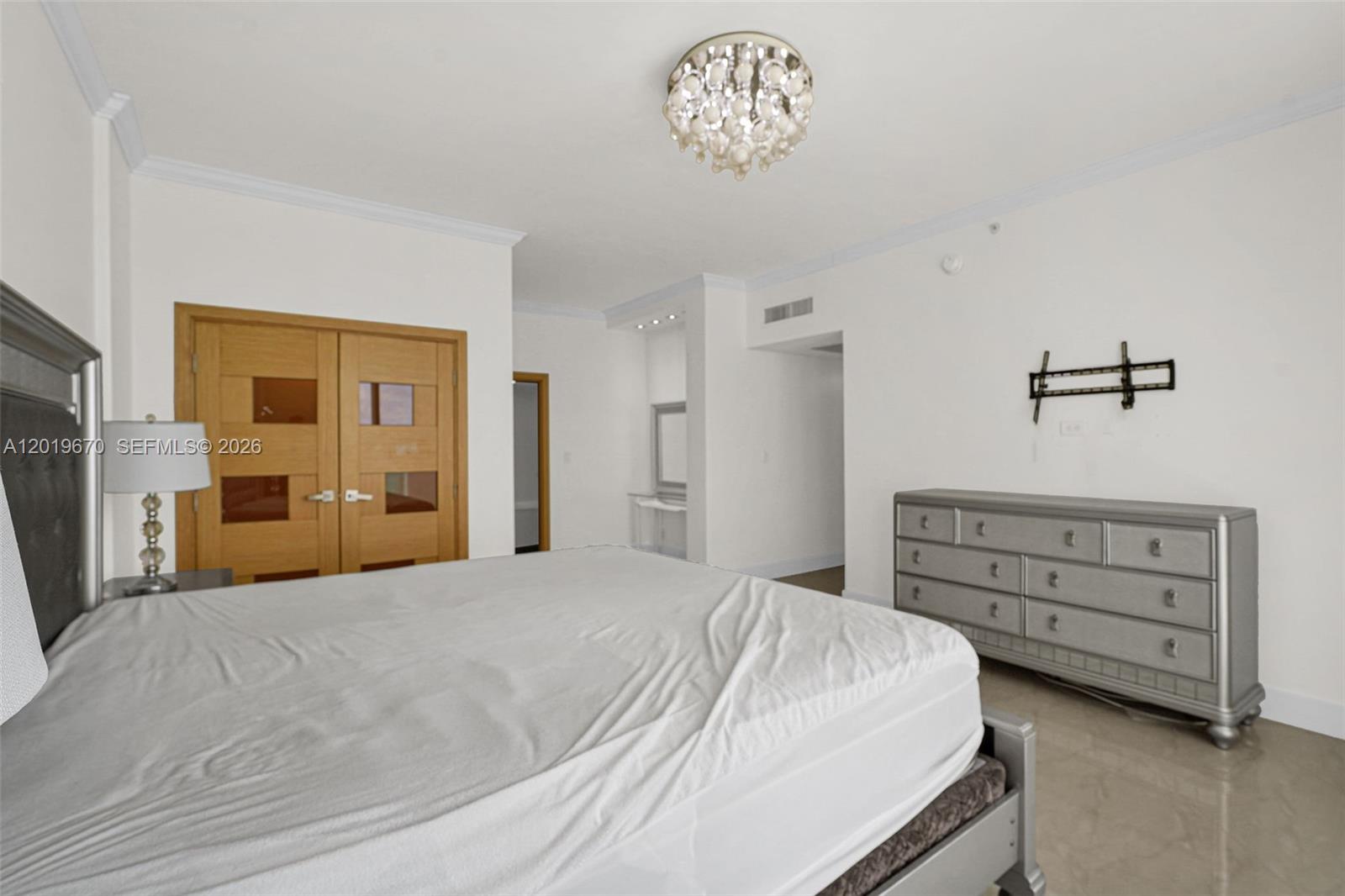 Photo of 3001 Ocean Dr  #1611, Hollywood, Florida, 33019 - 