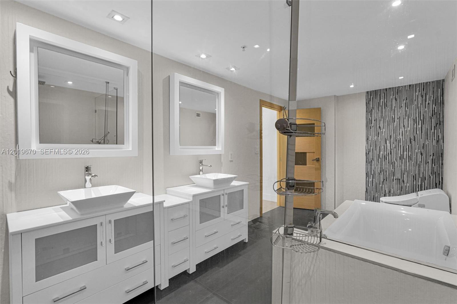 Photo of 3001 Ocean Dr  #1611, Hollywood, Florida, 33019 - 