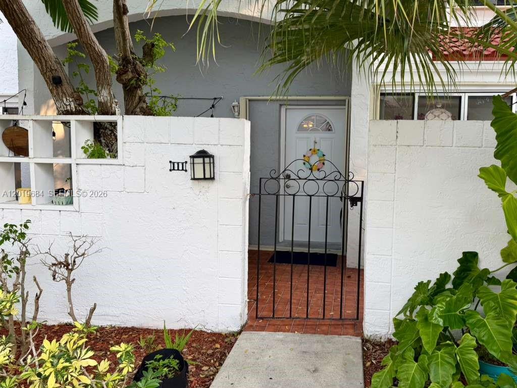 Photo of 20937 Bay Ct (20937), Aventura, Florida, 33180 -