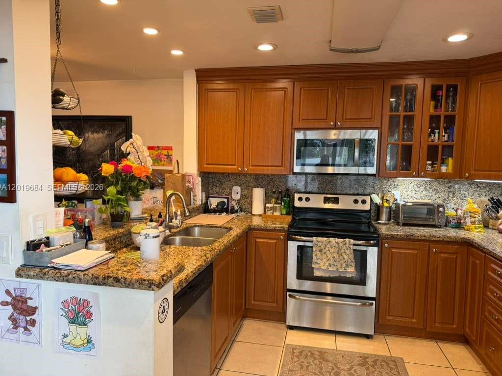 Photo of 20937 Bay Ct (20937), Aventura, Florida, 33180 -