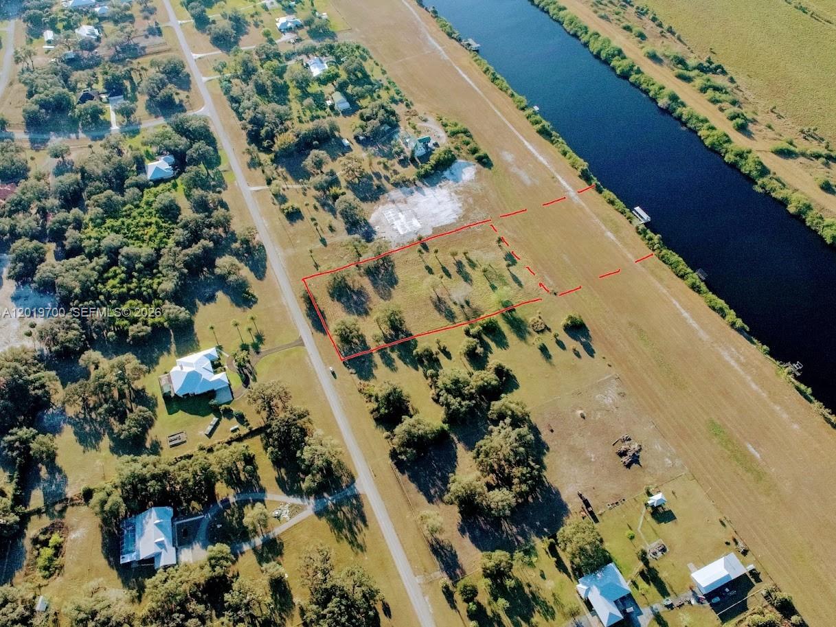 Ver detalles / sq. ft. $ 2026-05-15 0 foto