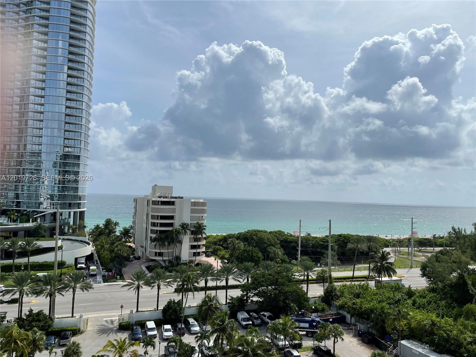 See details 1012 1 / 2 991 sq. ft. $ 2026-05-15 0 Photo