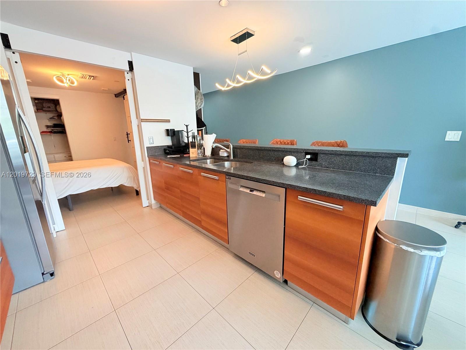 Photo of 2950 188th St #228, Aventura, Florida, 33180 - Stainless steel appliances