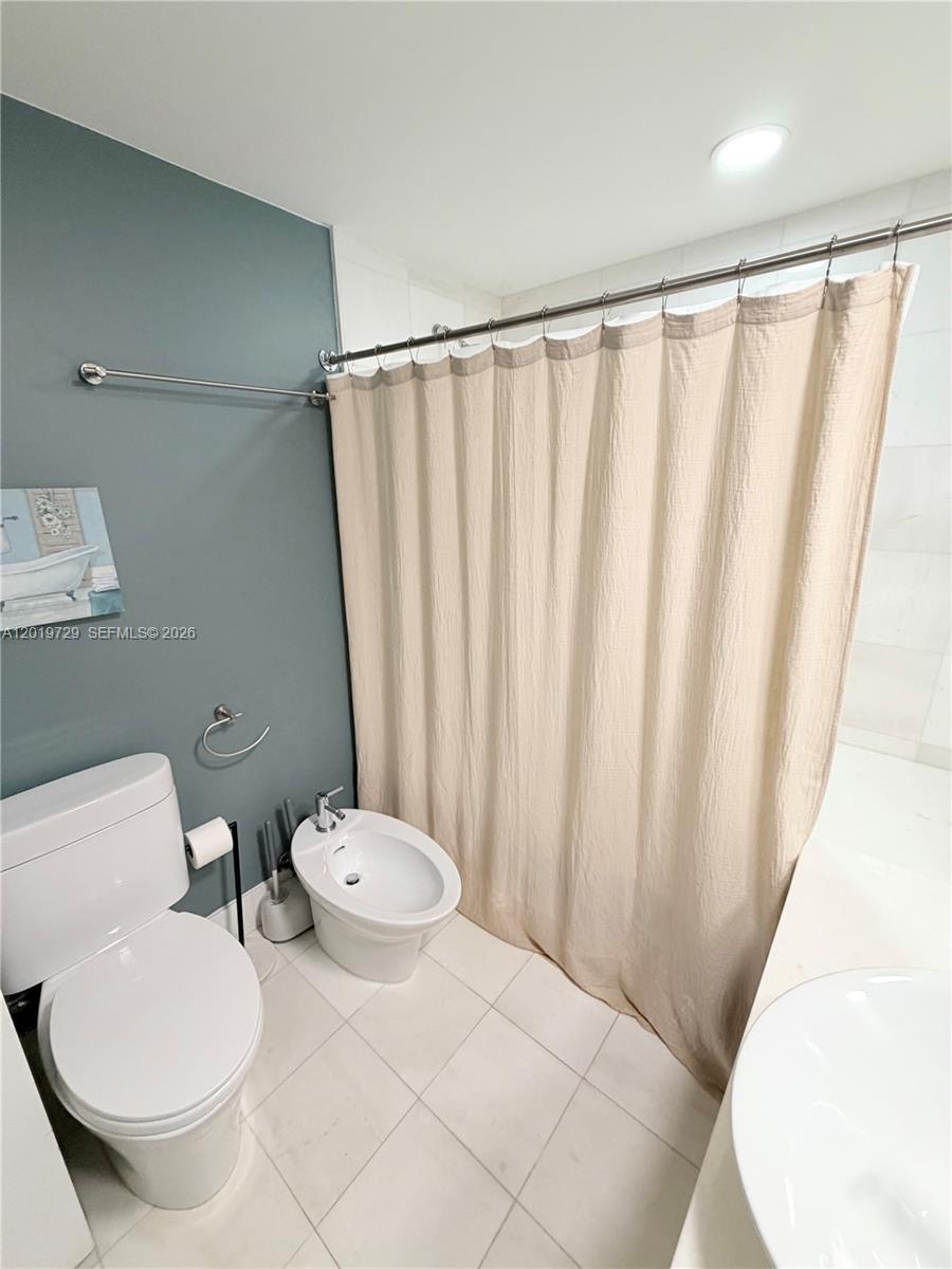 Photo of 2950 188th St #228, Aventura, Florida, 33180 -