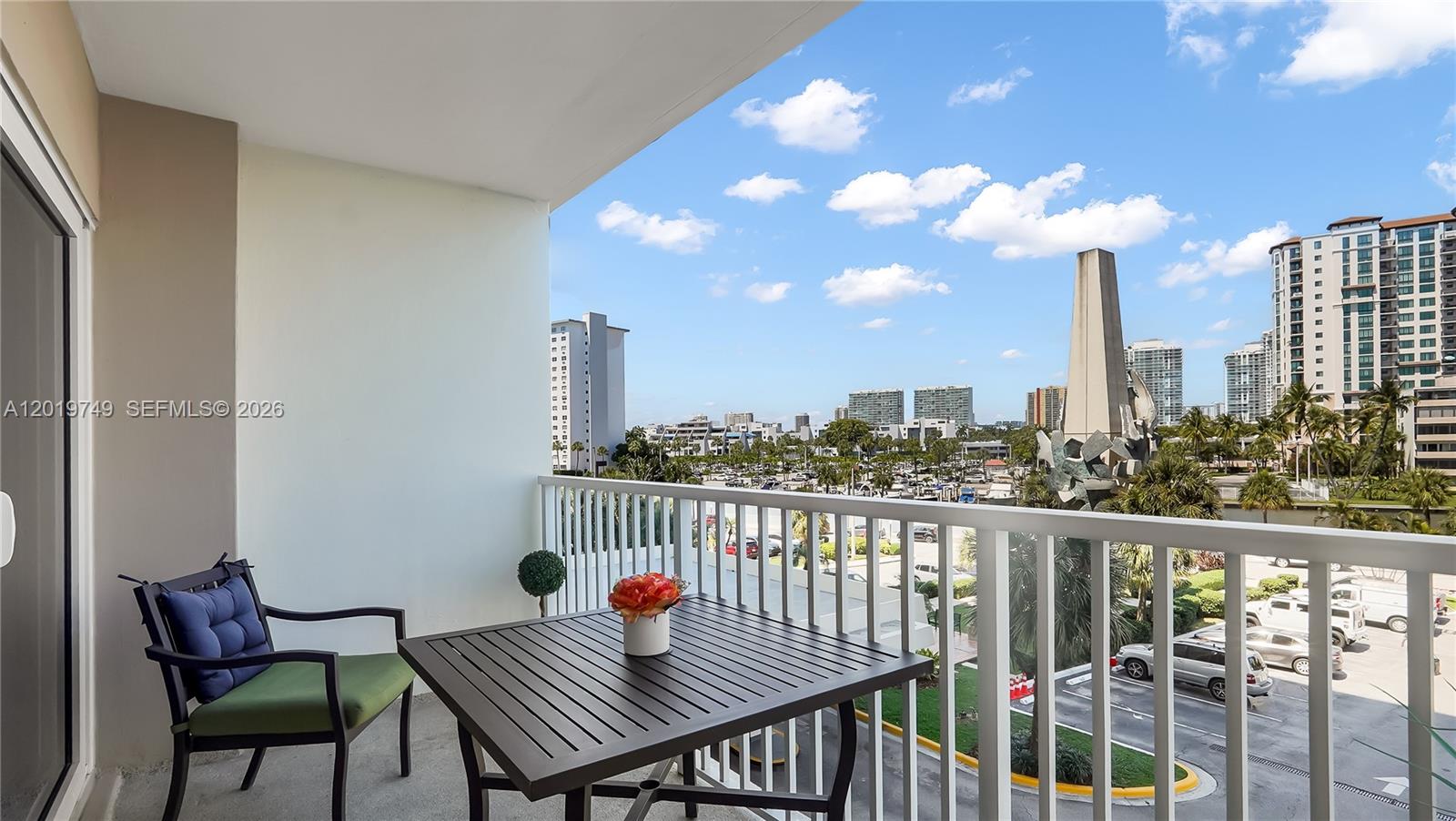 307 2 / 2 1350 sq. ft. $ 2026-05-15 0 Photo