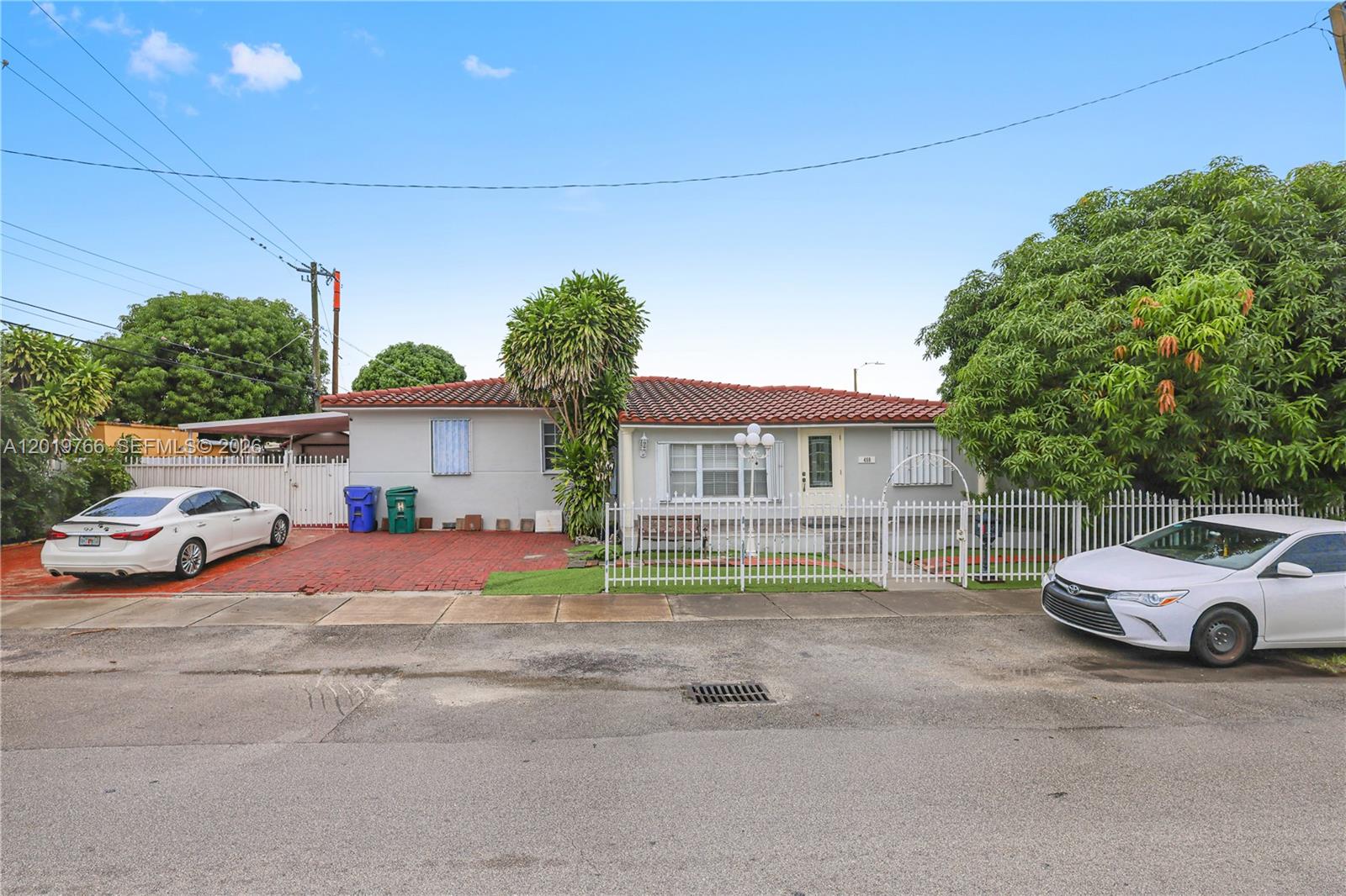   /  1996 sq. ft. $ 2026-05-15 0 Photo