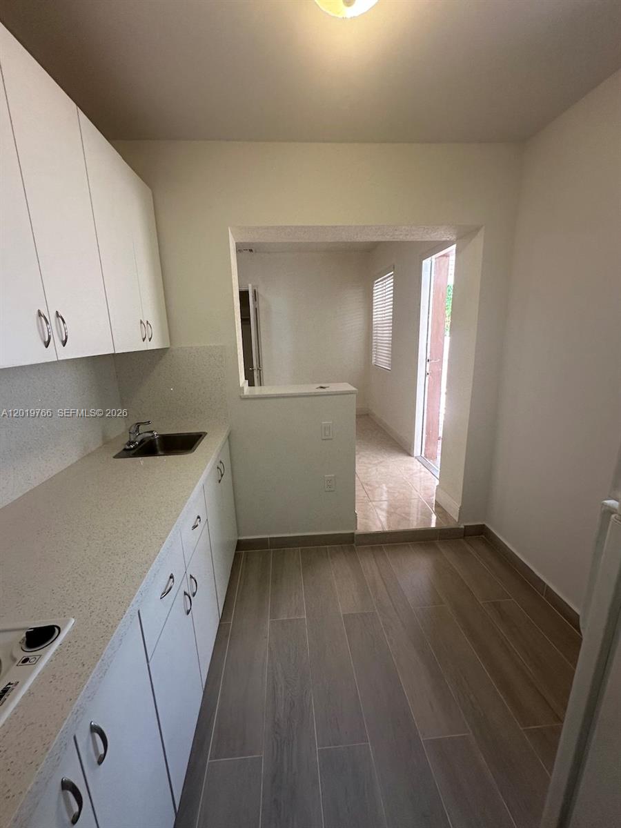   /  1996 sq. ft. $ 2026-05-15 0 Photo