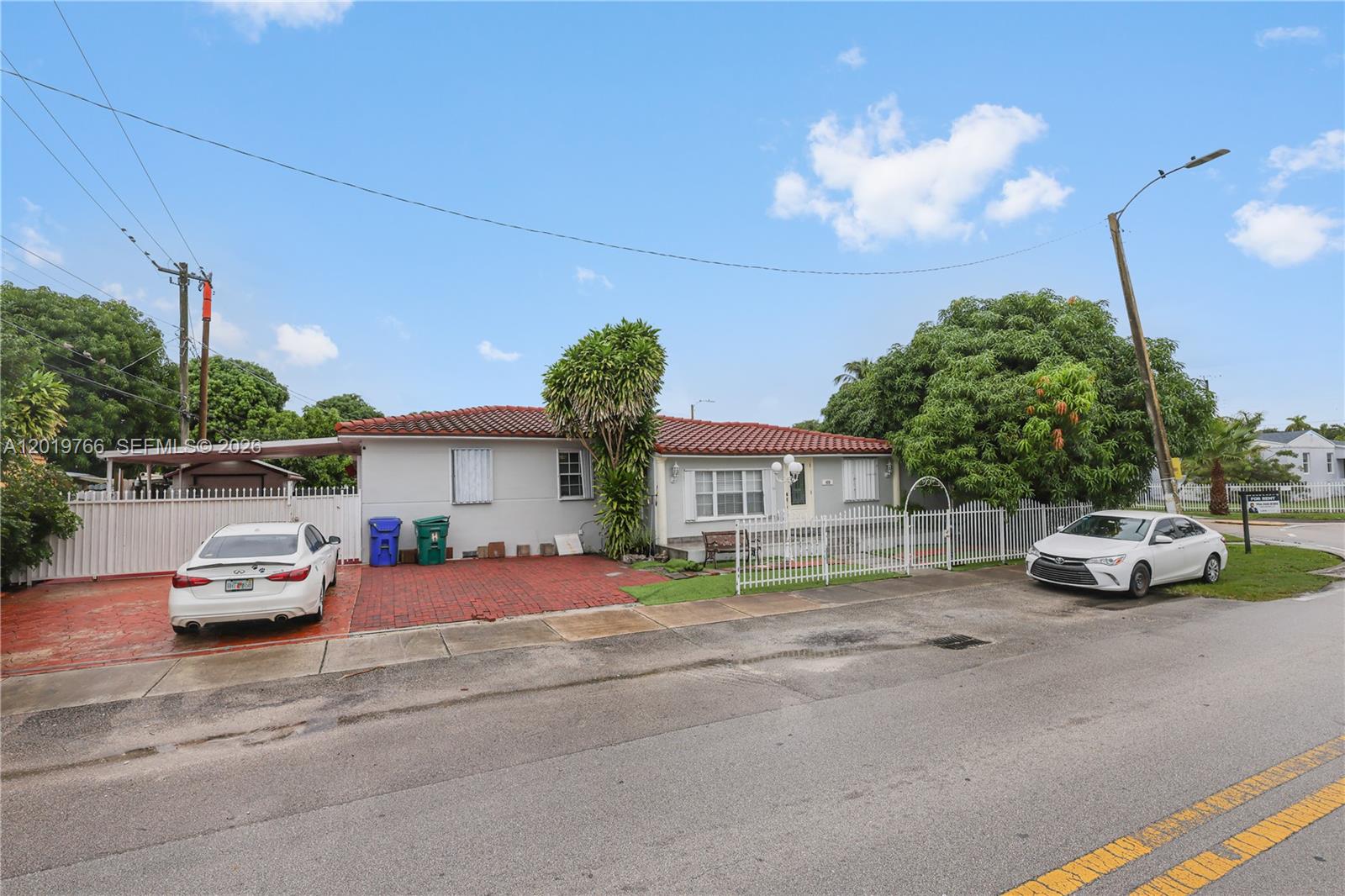   /  1996 sq. ft. $ 2026-05-15 0 Photo