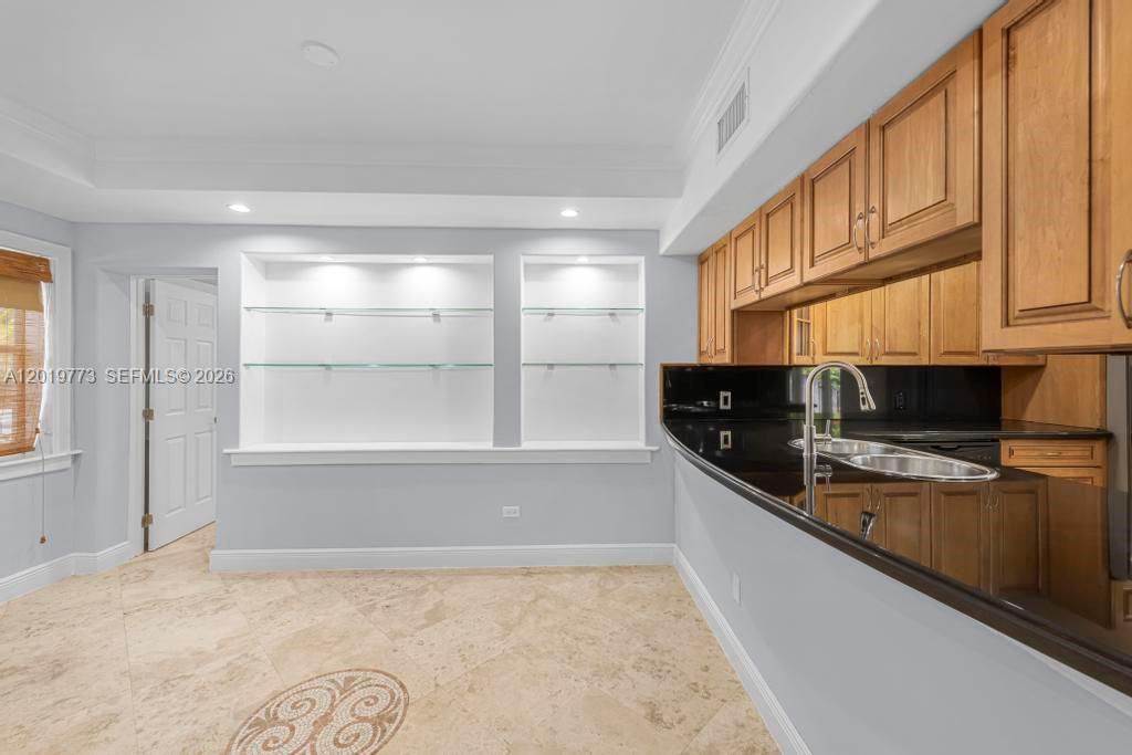 Ver detalles / sq. ft. $ 2026-05-15 0 foto