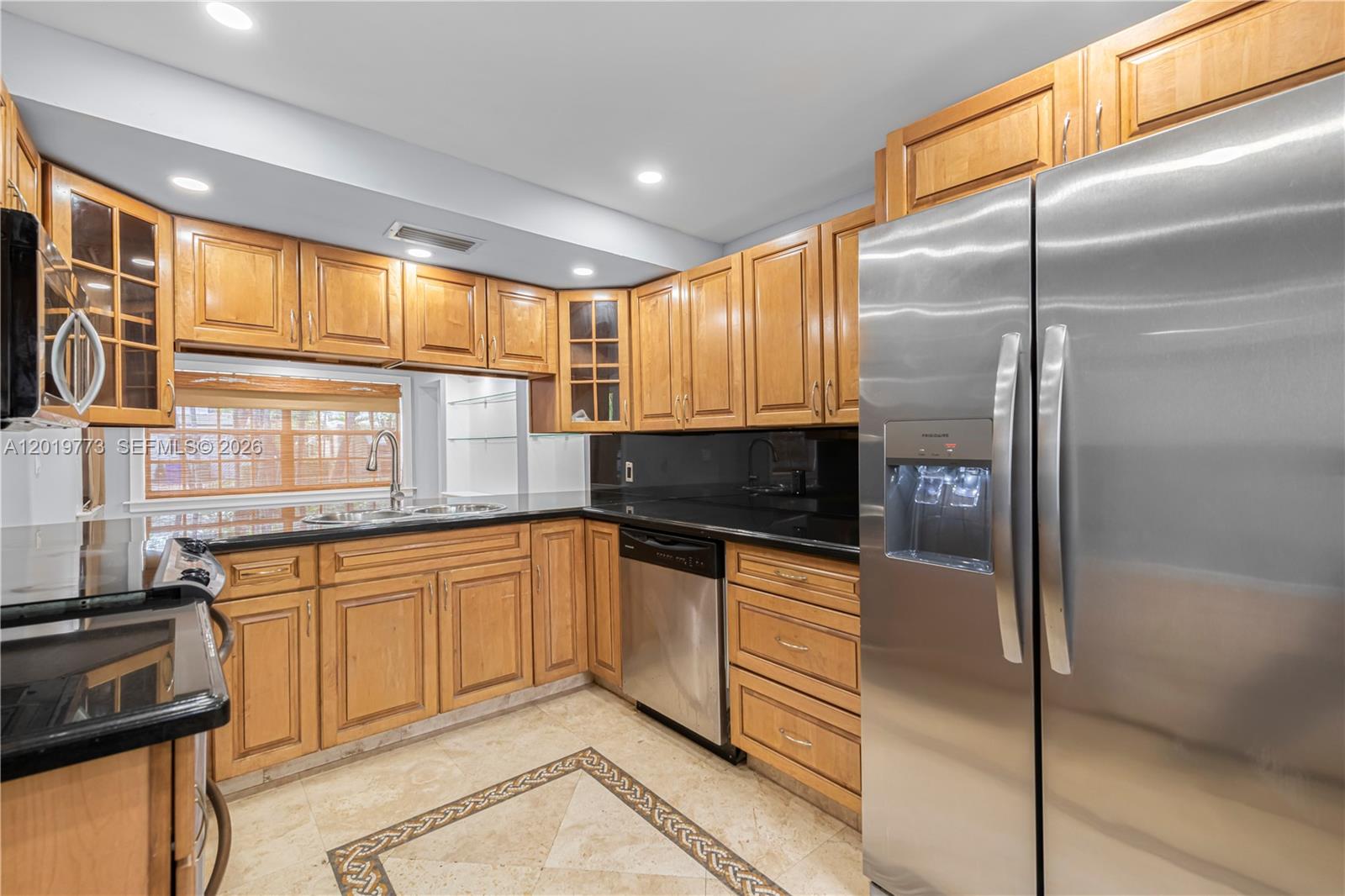Ver detalles / sq. ft. $ 2026-05-15 0 foto
