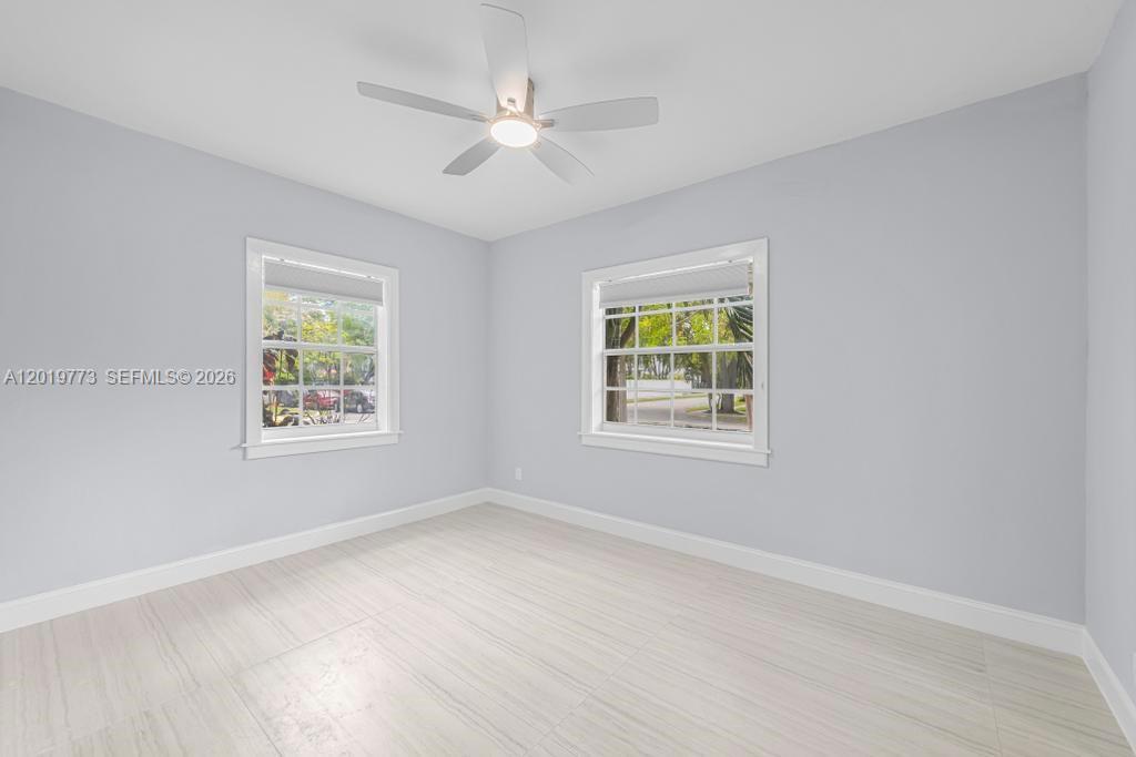 Ver detalles / sq. ft. $ 2026-05-15 0 foto