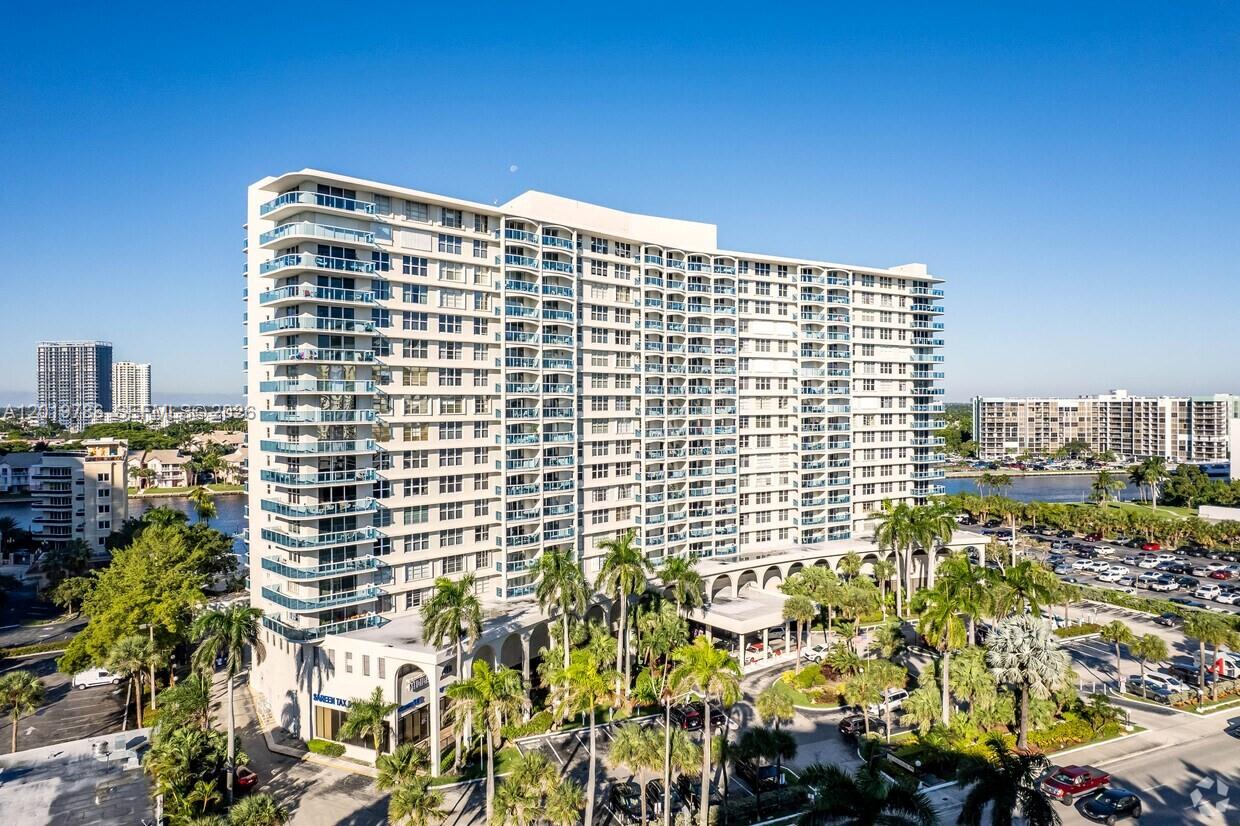 Photo of 3800 Ocean Dr #818, Hollywood, Florida, 33019 -