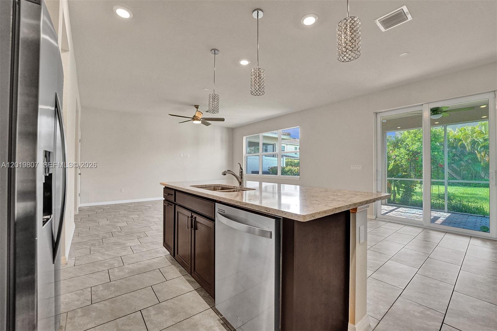 4764 3 / 3 1780 sq. ft. $ 2026-05-15 0 Photo