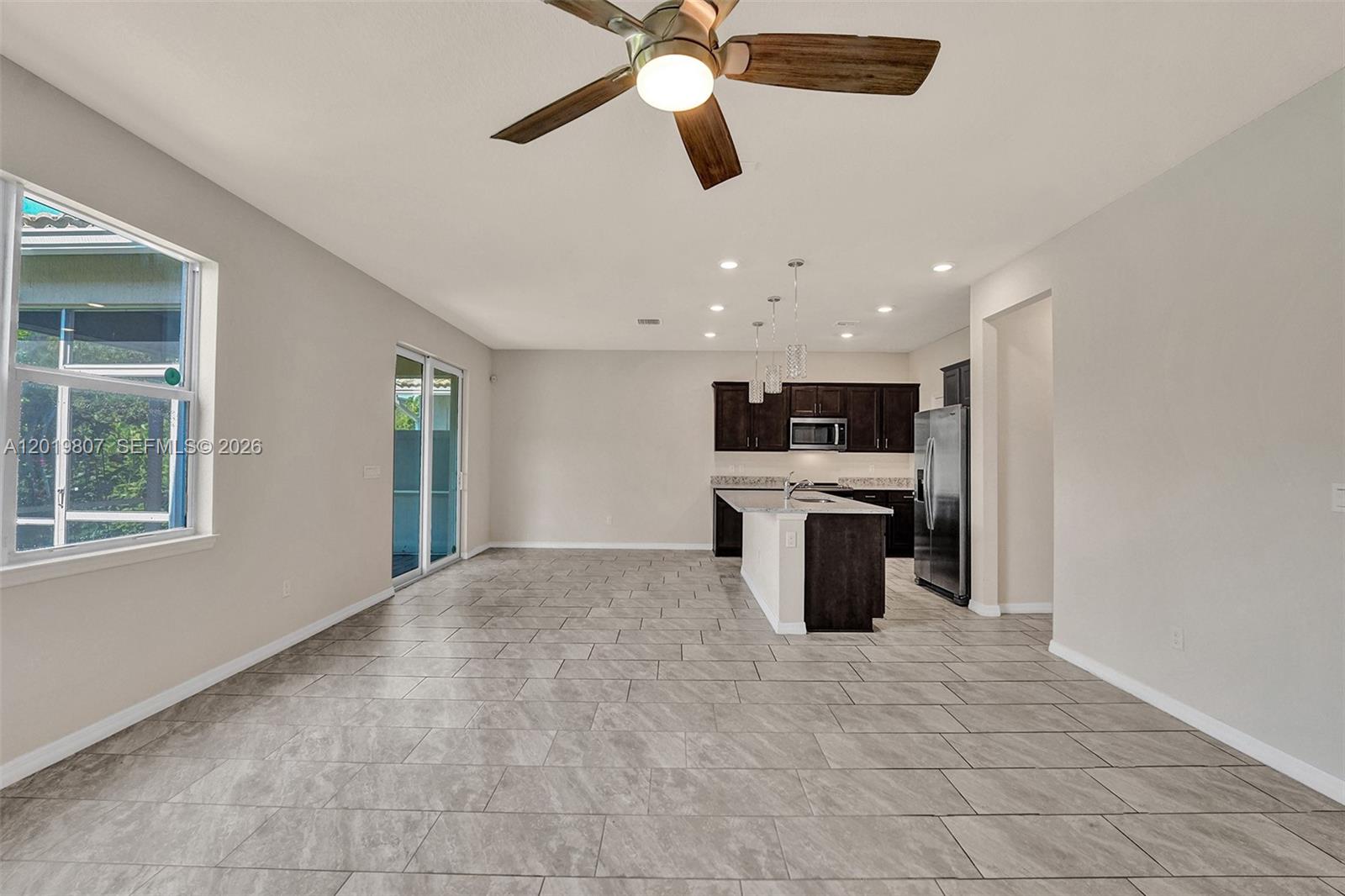 4764 3 / 3 1780 sq. ft. $ 2026-05-15 0 Photo