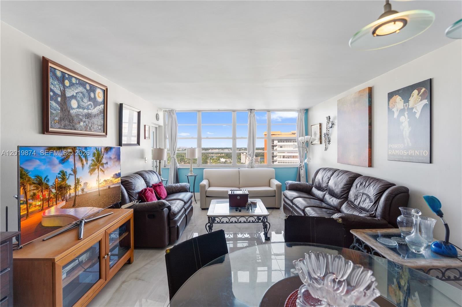 1603E 1 / 2 861 sq. ft. $ 2026-05-15 0 foto