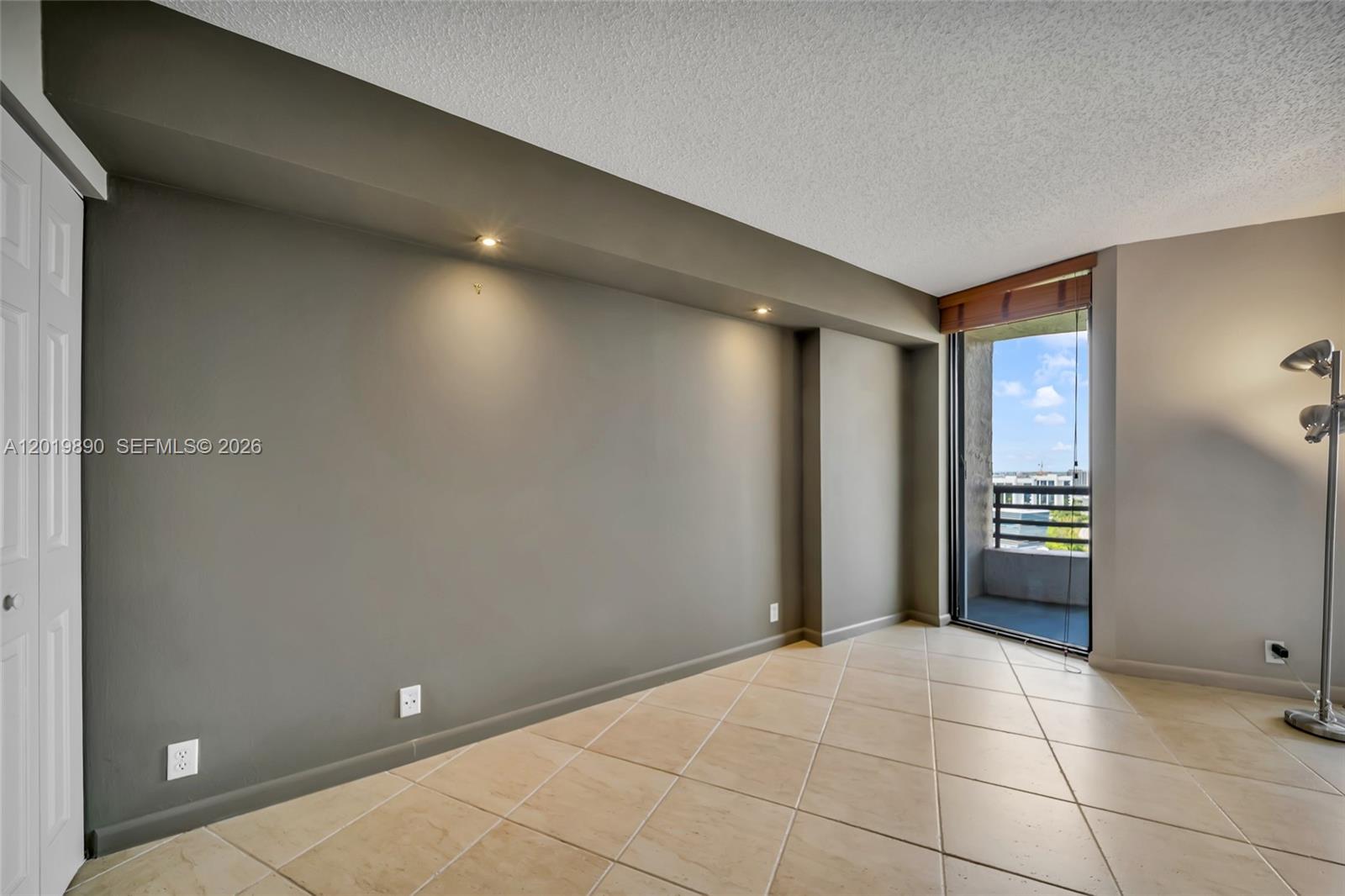 Photo of 3300 191st St  #LP04, Aventura, Florida, 33180 - 