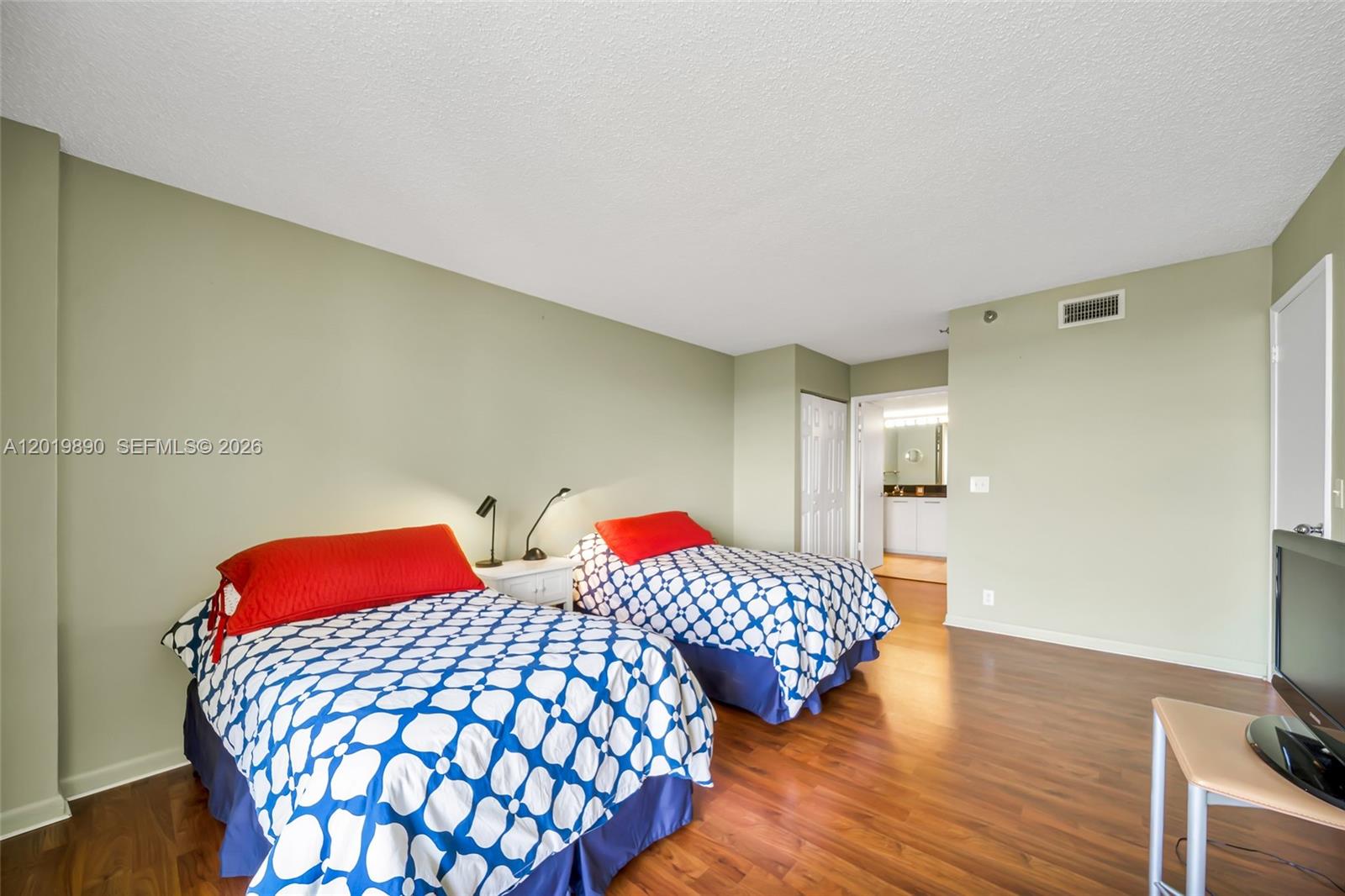 Photo of 3300 191st St  #LP04, Aventura, Florida, 33180 - 