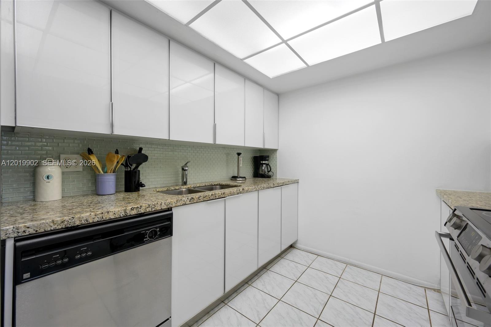 Photo of , Hallandale Beach, Florida, 33009 -