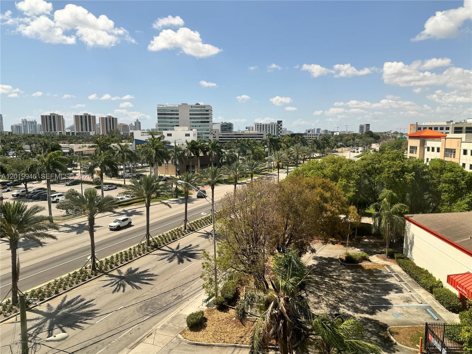 405  /   sq. ft. $ 2026-05-15 0 foto