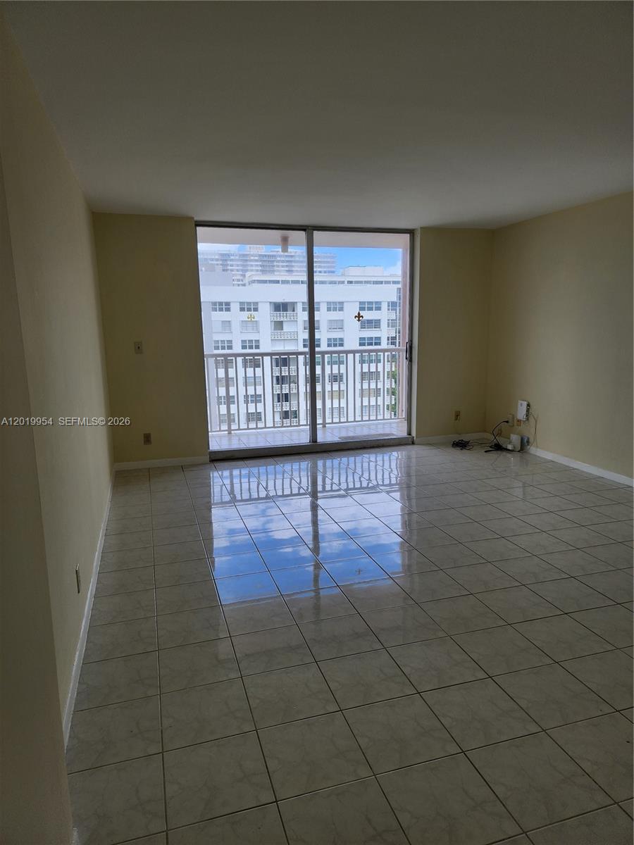 Photo of 3161 Ocean Dr  #903, Hallandale Beach, Florida, 33009 - 