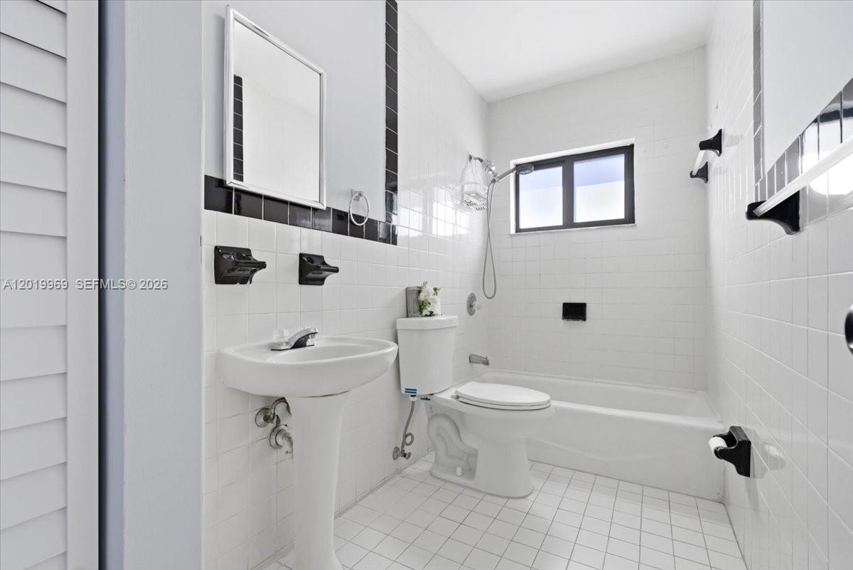   /  2343 sq. ft. $ 2026-05-15 0 Photo