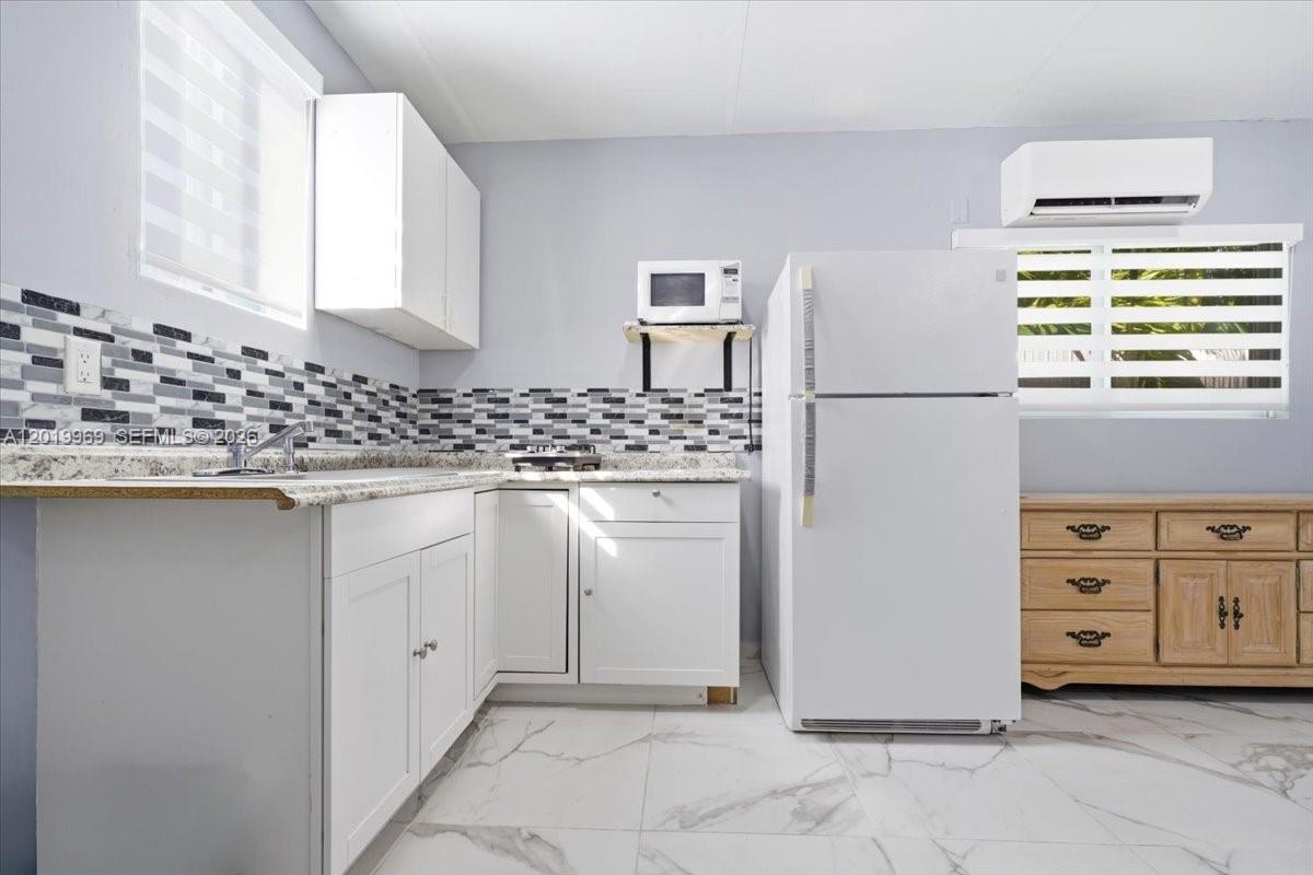   /  2343 sq. ft. $ 2026-05-15 0 Photo
