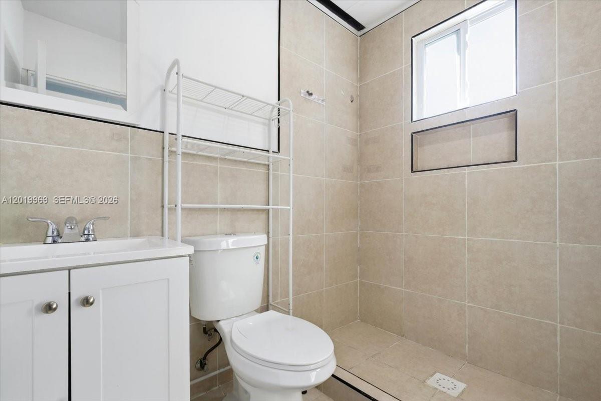   /  2343 sq. ft. $ 2026-05-15 0 Photo