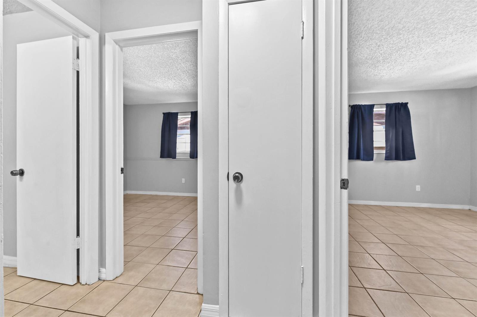 Ver detalles / 0 2146 sq. ft. $ 2026-06-22 0 foto