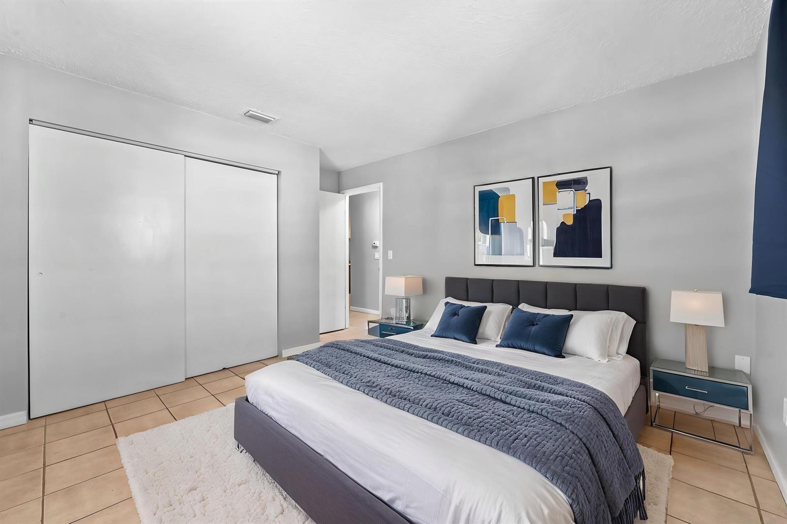 Ver detalles / 0 2146 sq. ft. $ 2026-06-22 0 foto