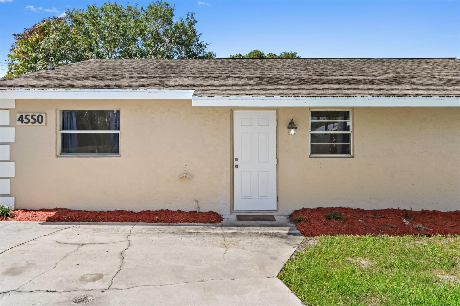Ver detalles / 0 2146 sq. ft. $ 2026-06-22 0 foto