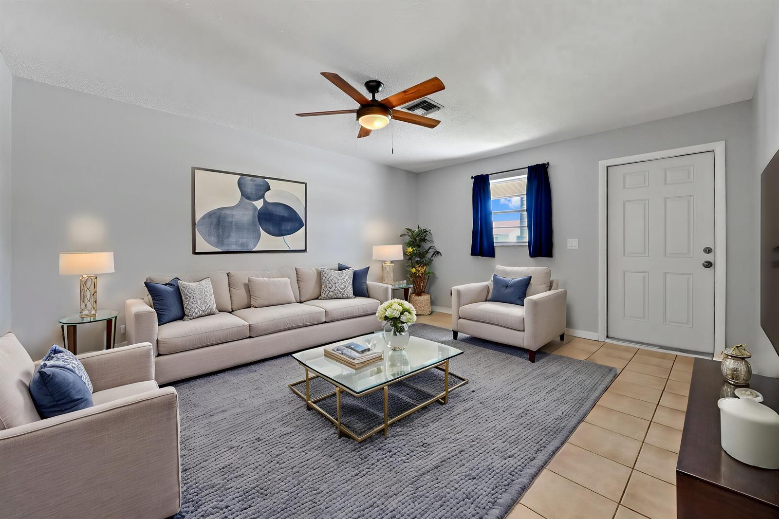 Ver detalles / 0 2146 sq. ft. $ 2026-06-22 0 foto