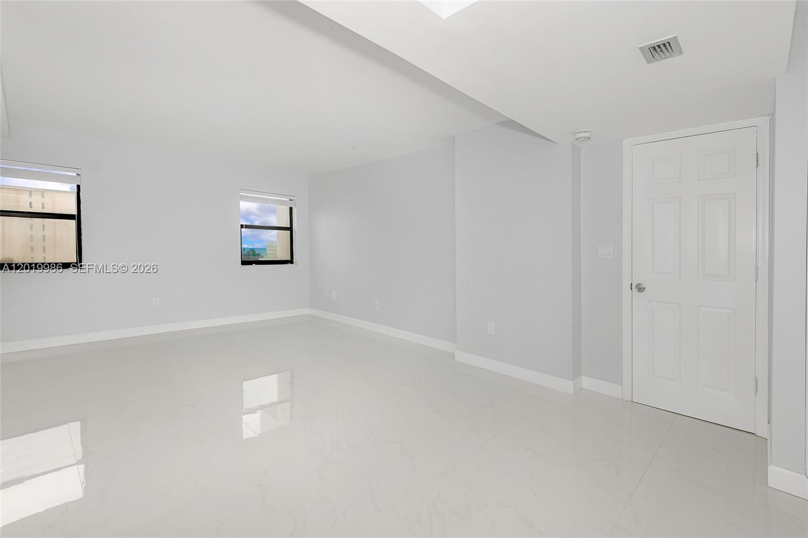 Photo of 1201 Ocean Dr  #610N, Hollywood, Florida, 33019 - 