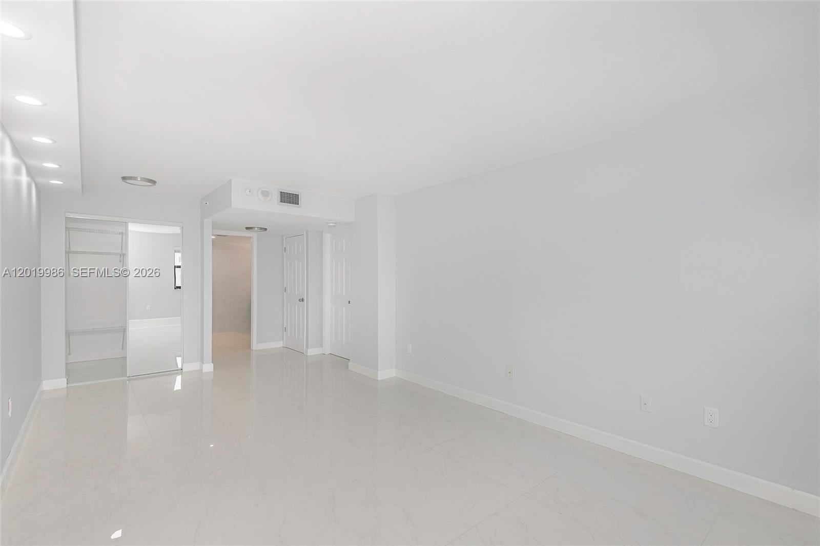 Photo of 1201 Ocean Dr  #610N, Hollywood, Florida, 33019 - 