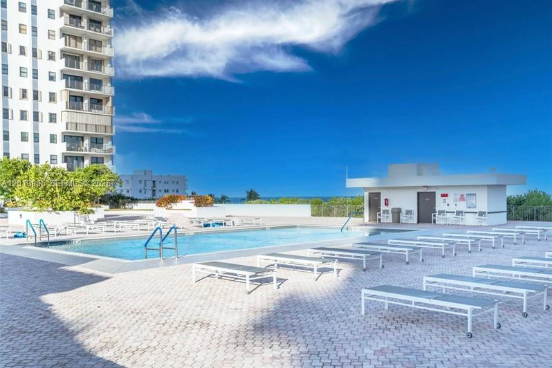 Photo of 1201 Ocean Dr  #610N, Hollywood, Florida, 33019 - 