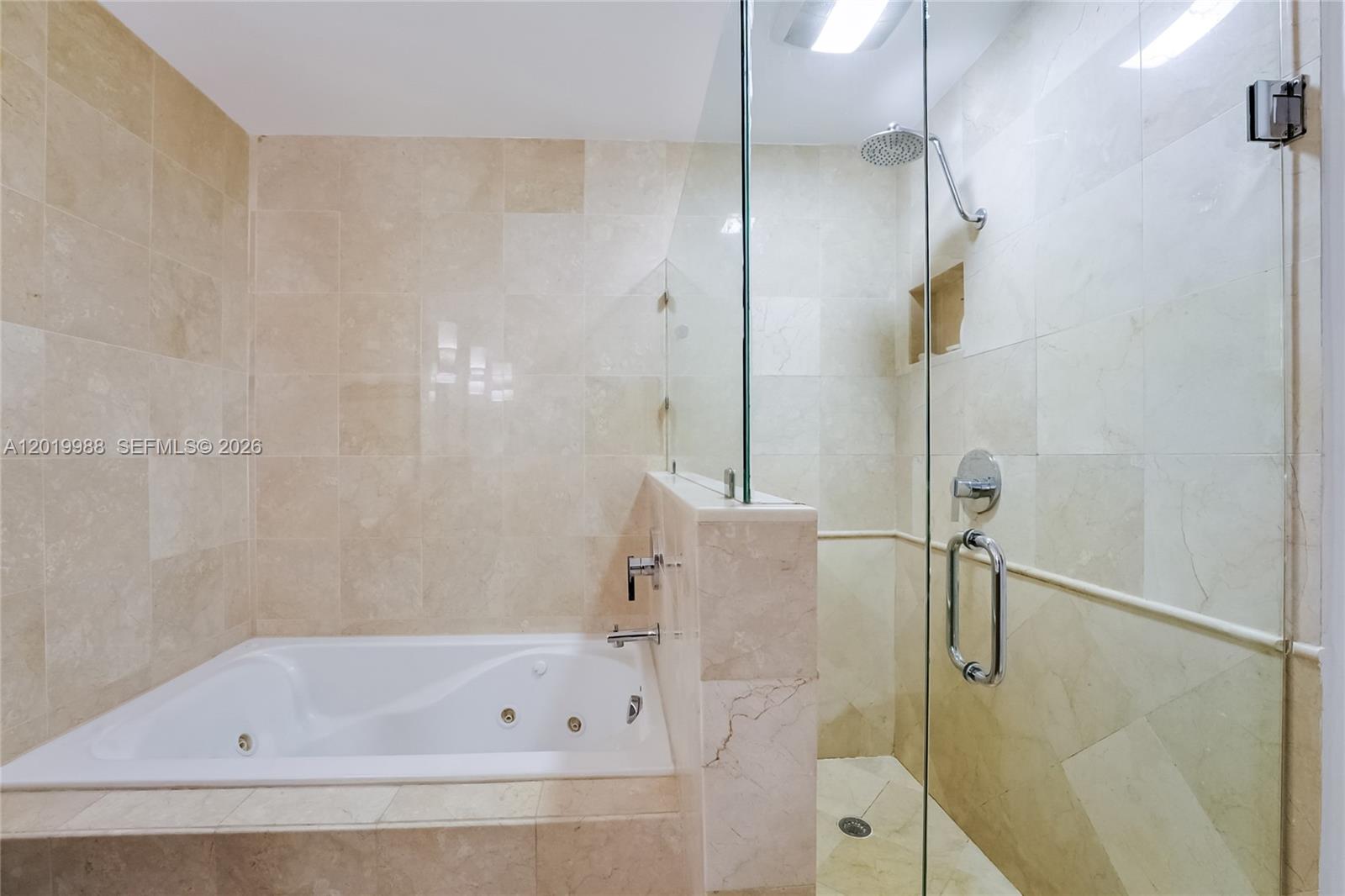 Photo of 321 Poinciana Dr (321), Sunny Isles Beach, Florida, 33160 -