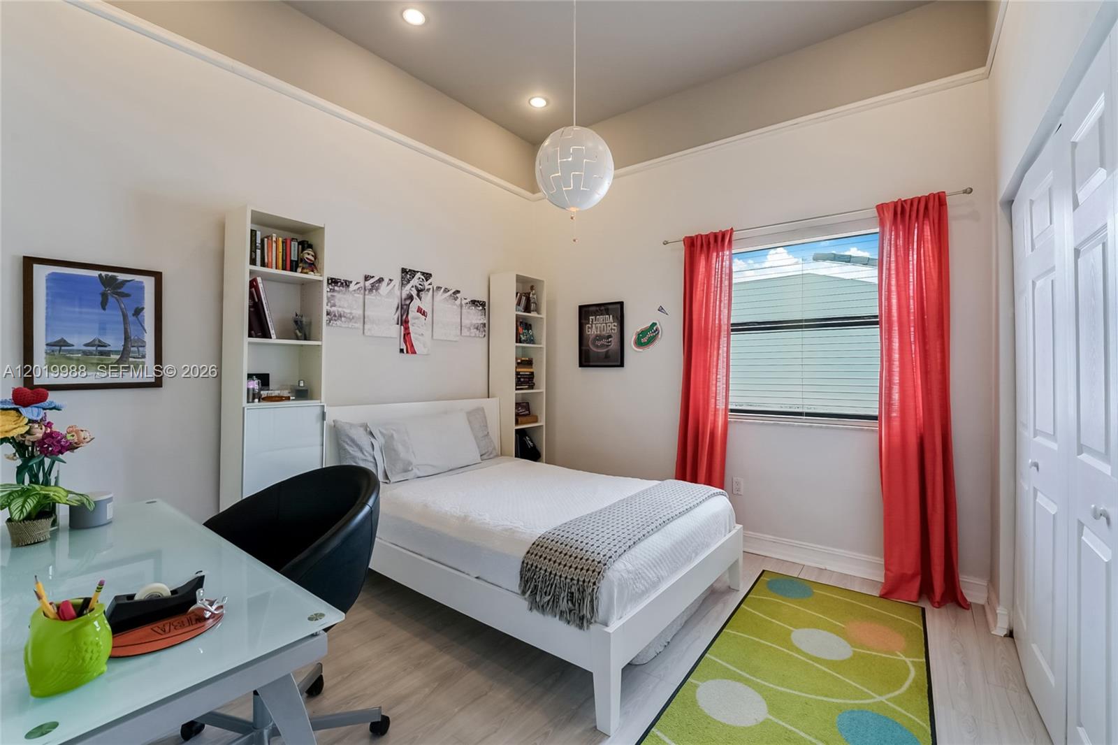 Photo of 321 Poinciana Dr (321), Sunny Isles Beach, Florida, 33160 -