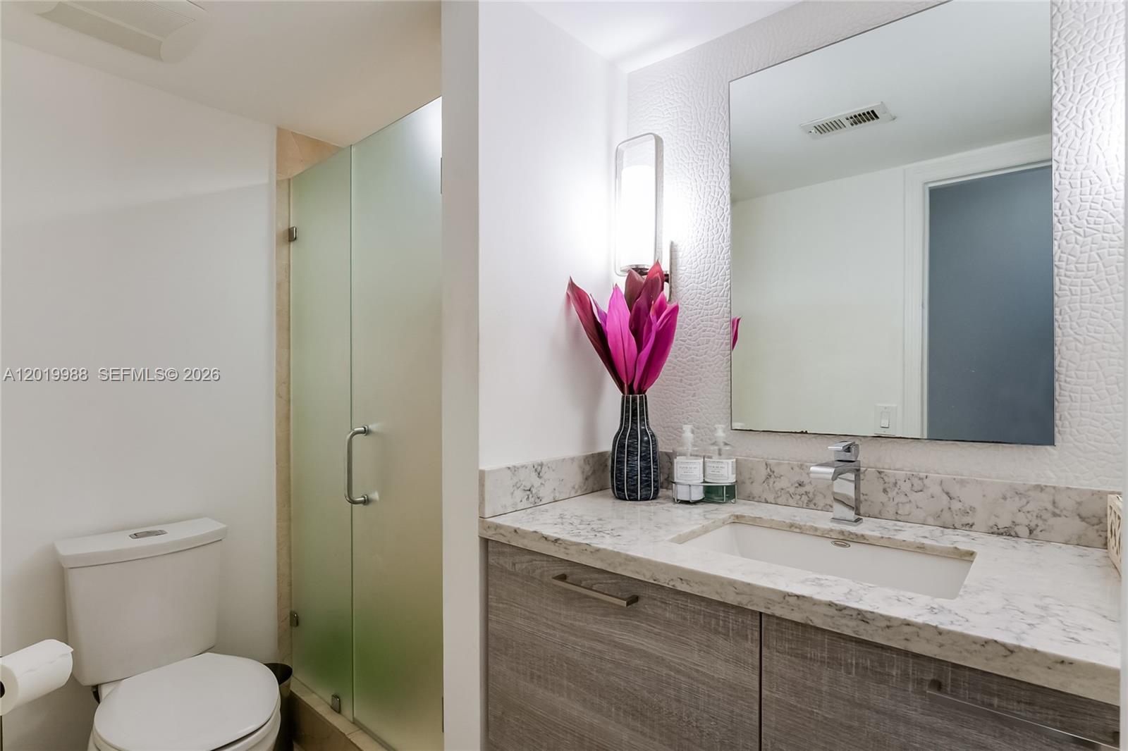 Photo of 321 Poinciana Dr (321), Sunny Isles Beach, Florida, 33160 -
