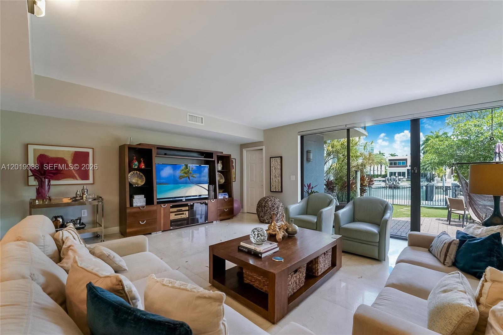 Photo of 321 Poinciana Dr (321), Sunny Isles Beach, Florida, 33160 -