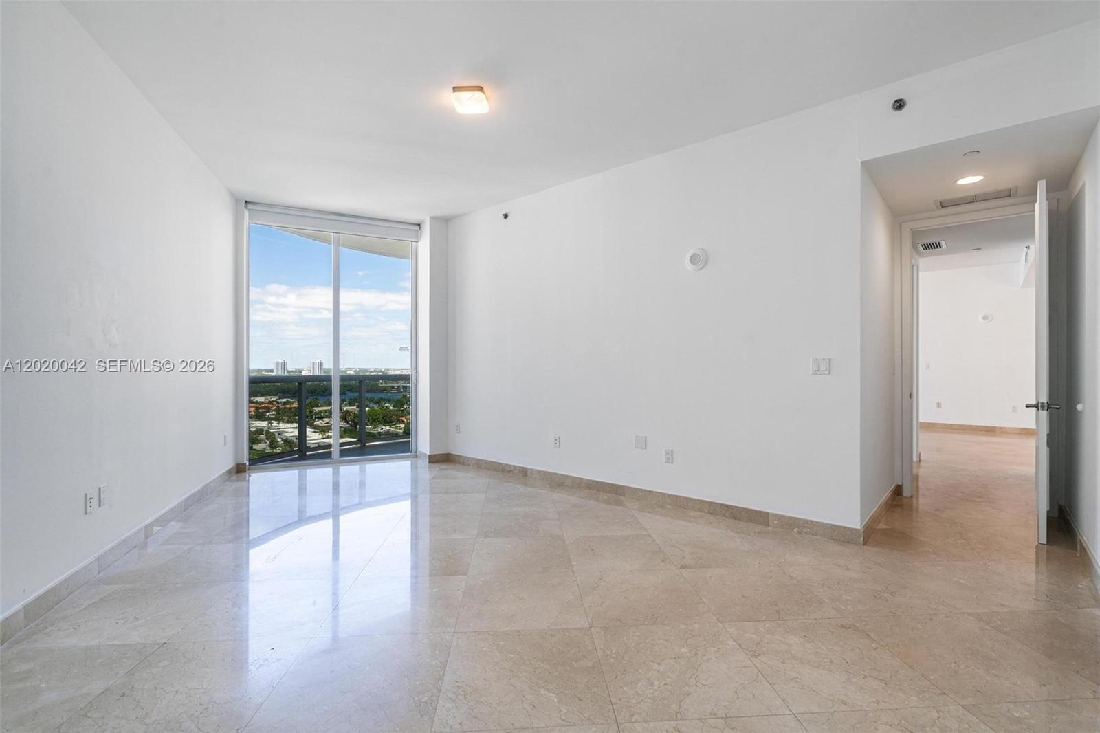 See details 1505 2 / 2 1435 sq. ft. $ 2026-05-15 0 Photo