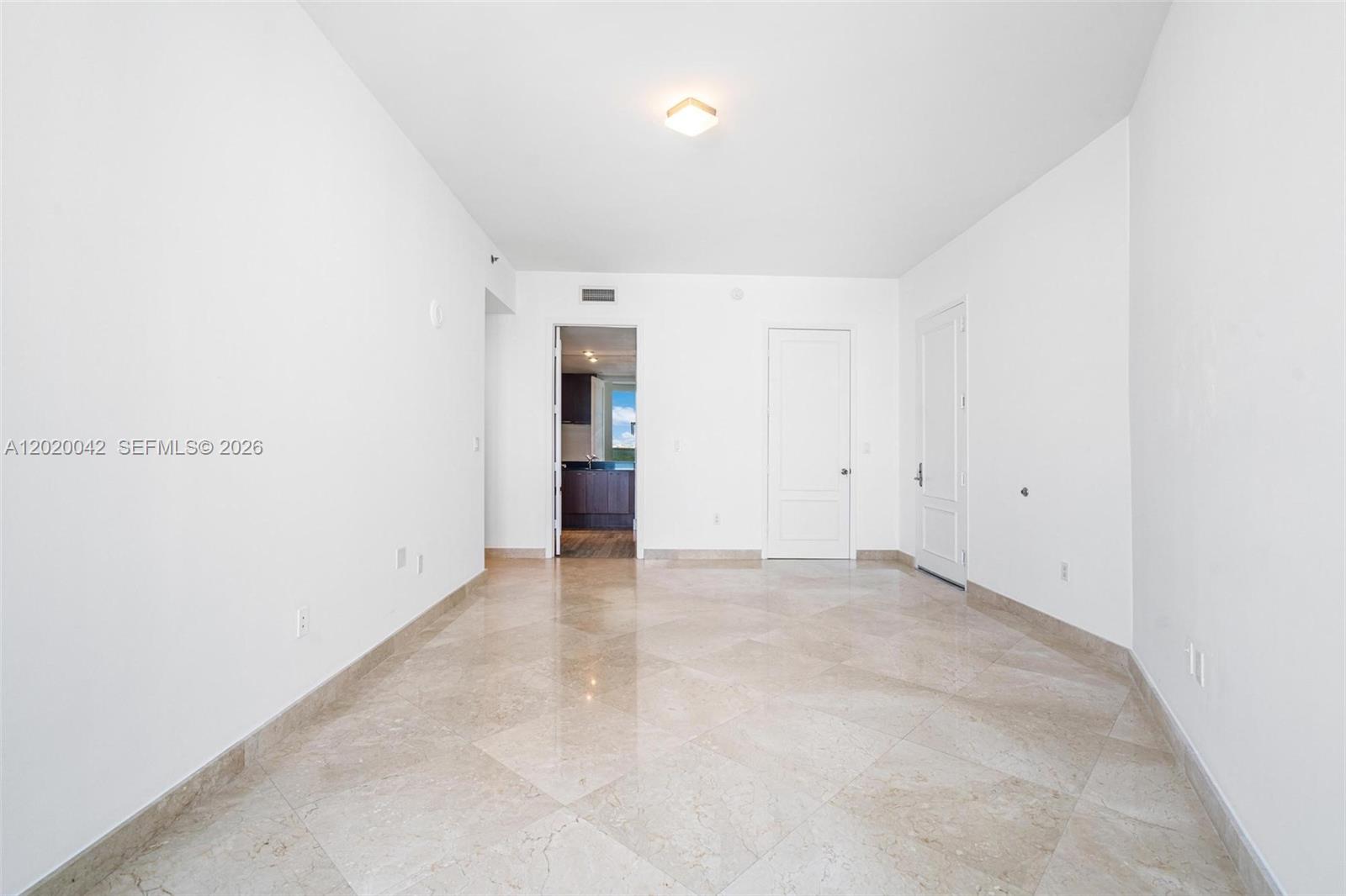 See details 1505 2 / 2 1435 sq. ft. $ 2026-05-15 0 Photo