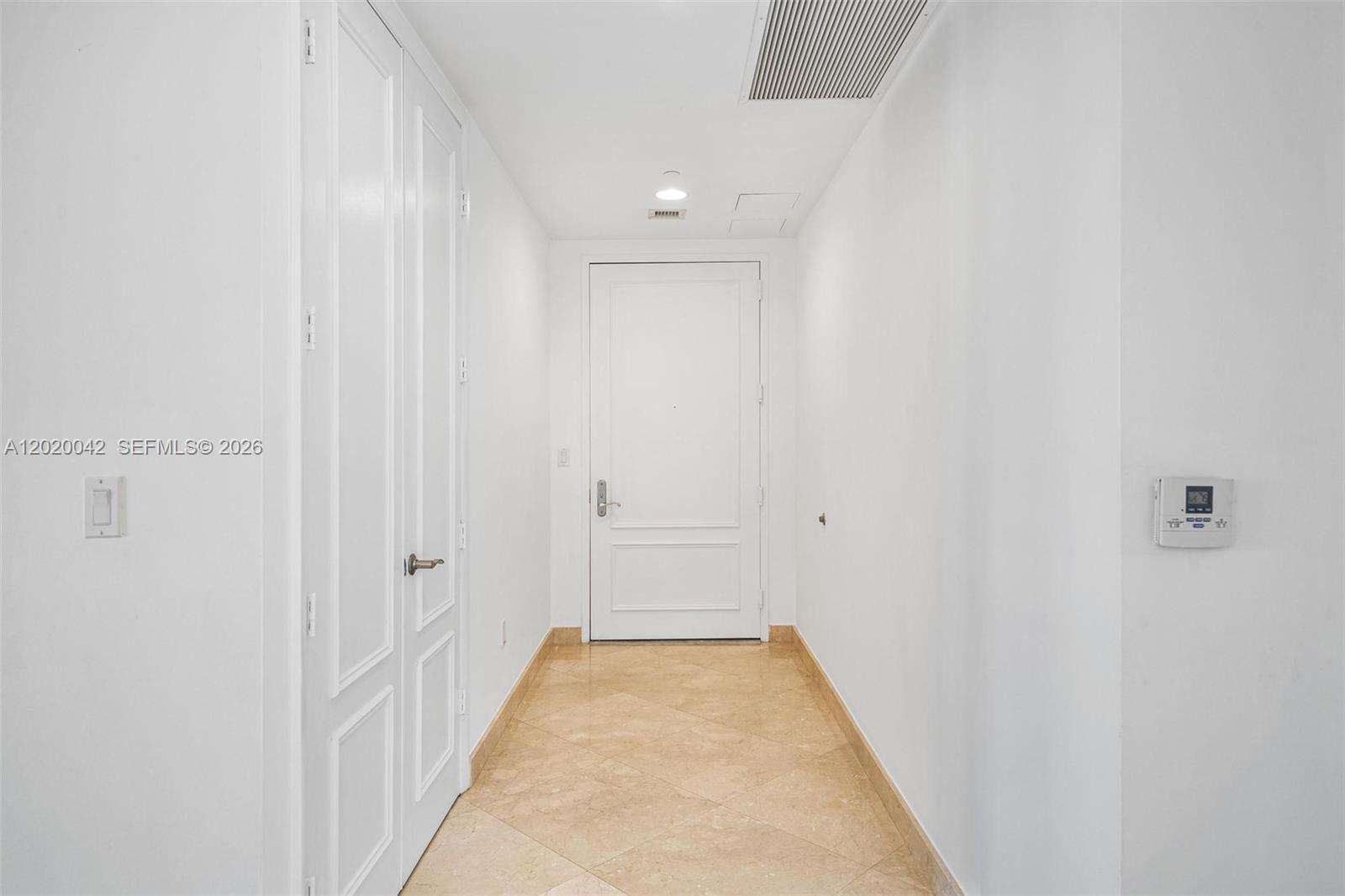 See details 1505 2 / 2 1435 sq. ft. $ 2026-05-15 0 Photo