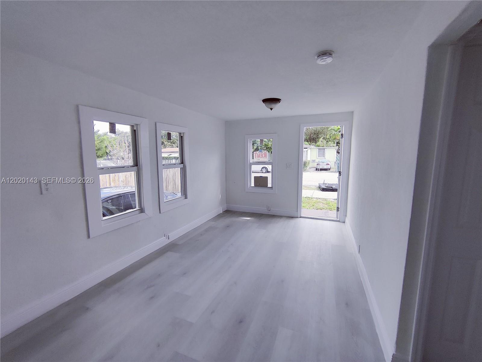 See details / 1172 sq. ft. $ 2026-05-15 0 Photo